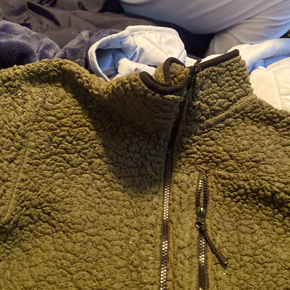 Women’s green Sherpa